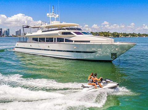 110' Horizon - Yacht Charter Miami Beach - Theodoli Marine Group